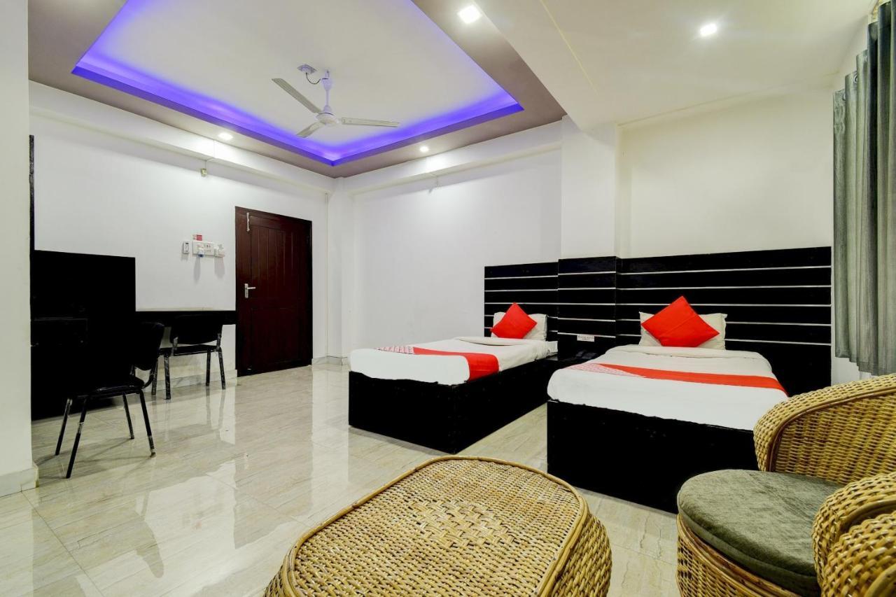 Oyo 80488 Mi Casa Homestay กูวาฮาติ ภายนอก รูปภาพ